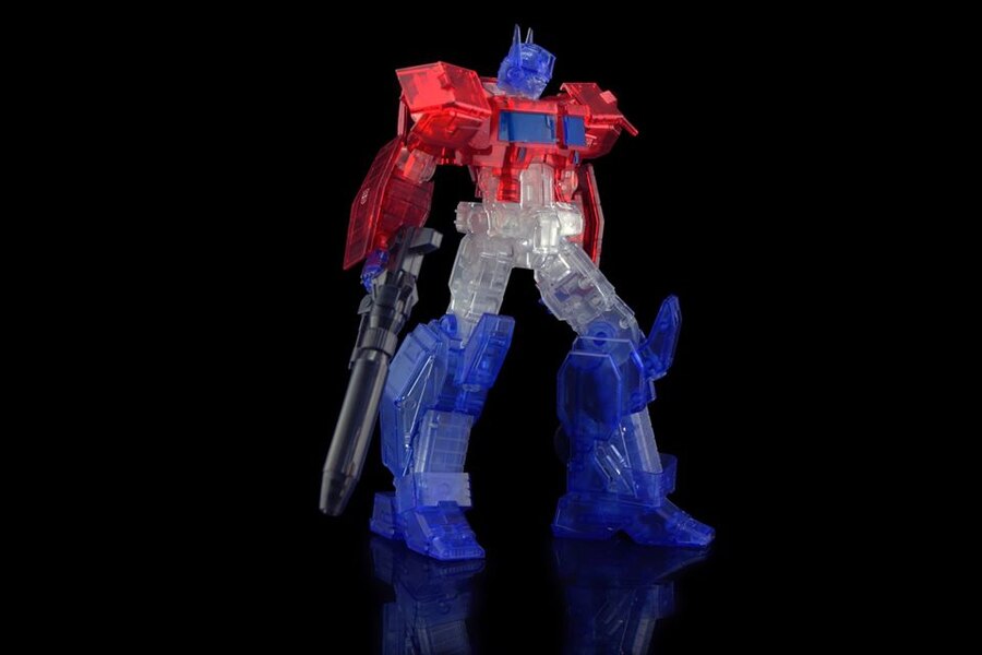 Flame Toys Event limited No. 2 Furai Model Optimus Prime IDW Clear Version